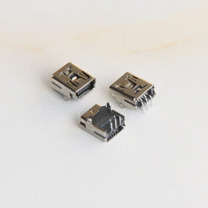 iPhone���꽫����USB-C�ӿ� ����Lightning